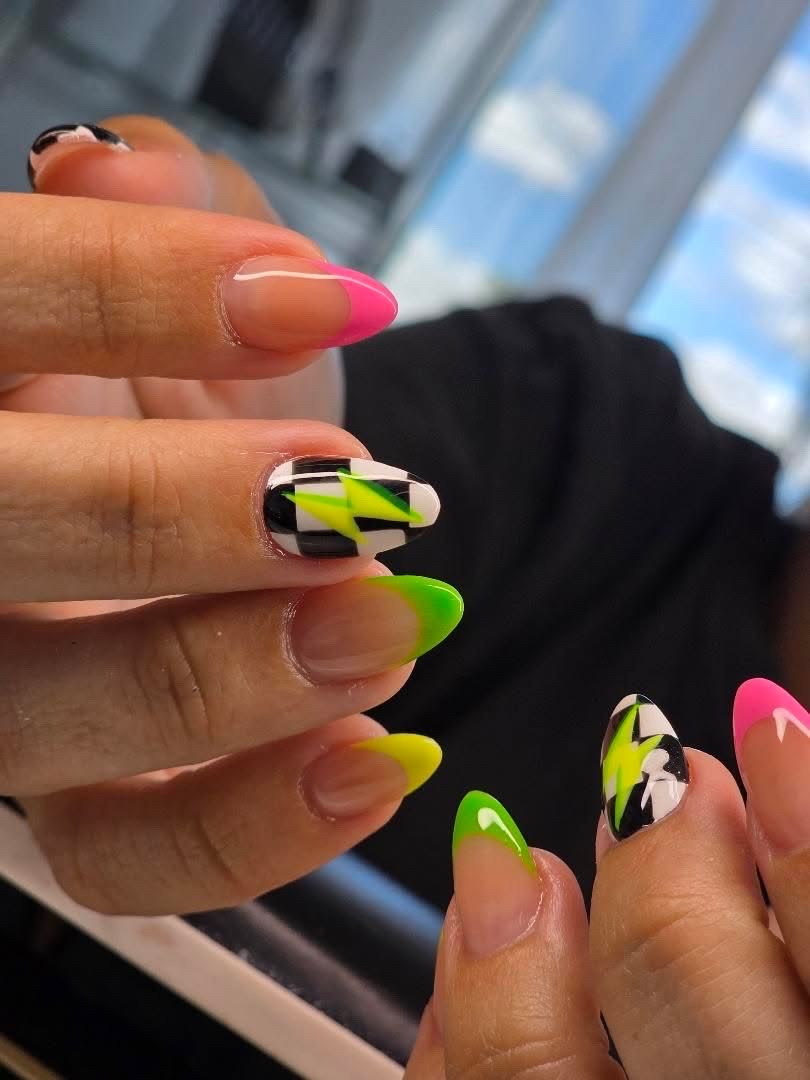 Work by Brisa 6